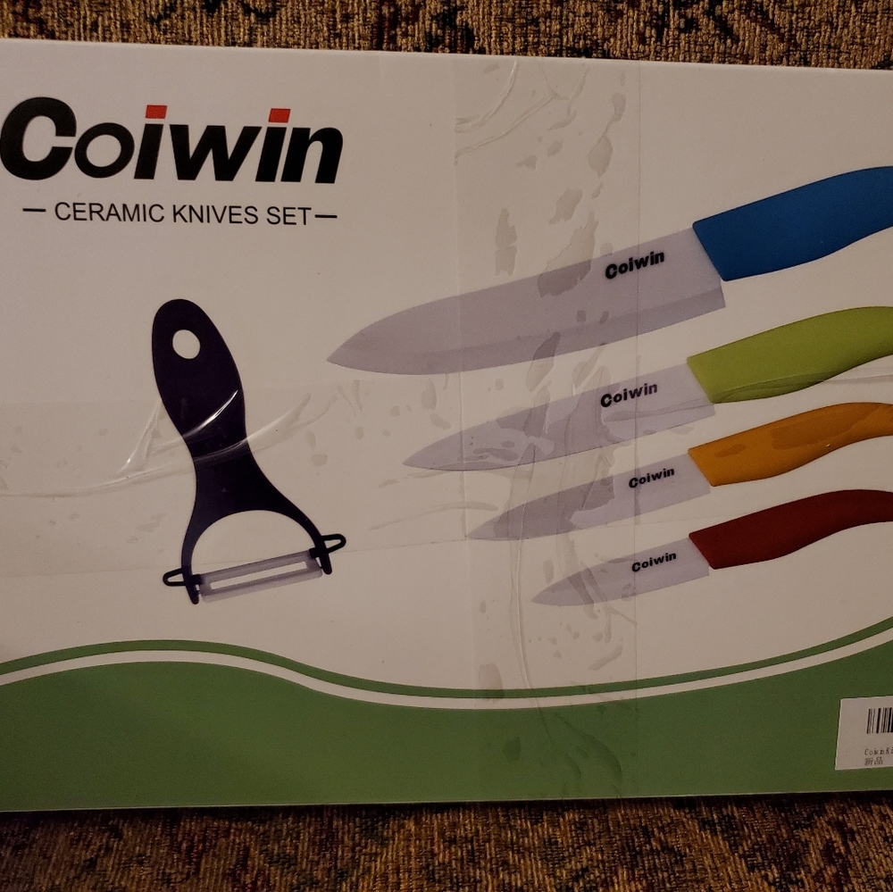 New in box ceramic knife set